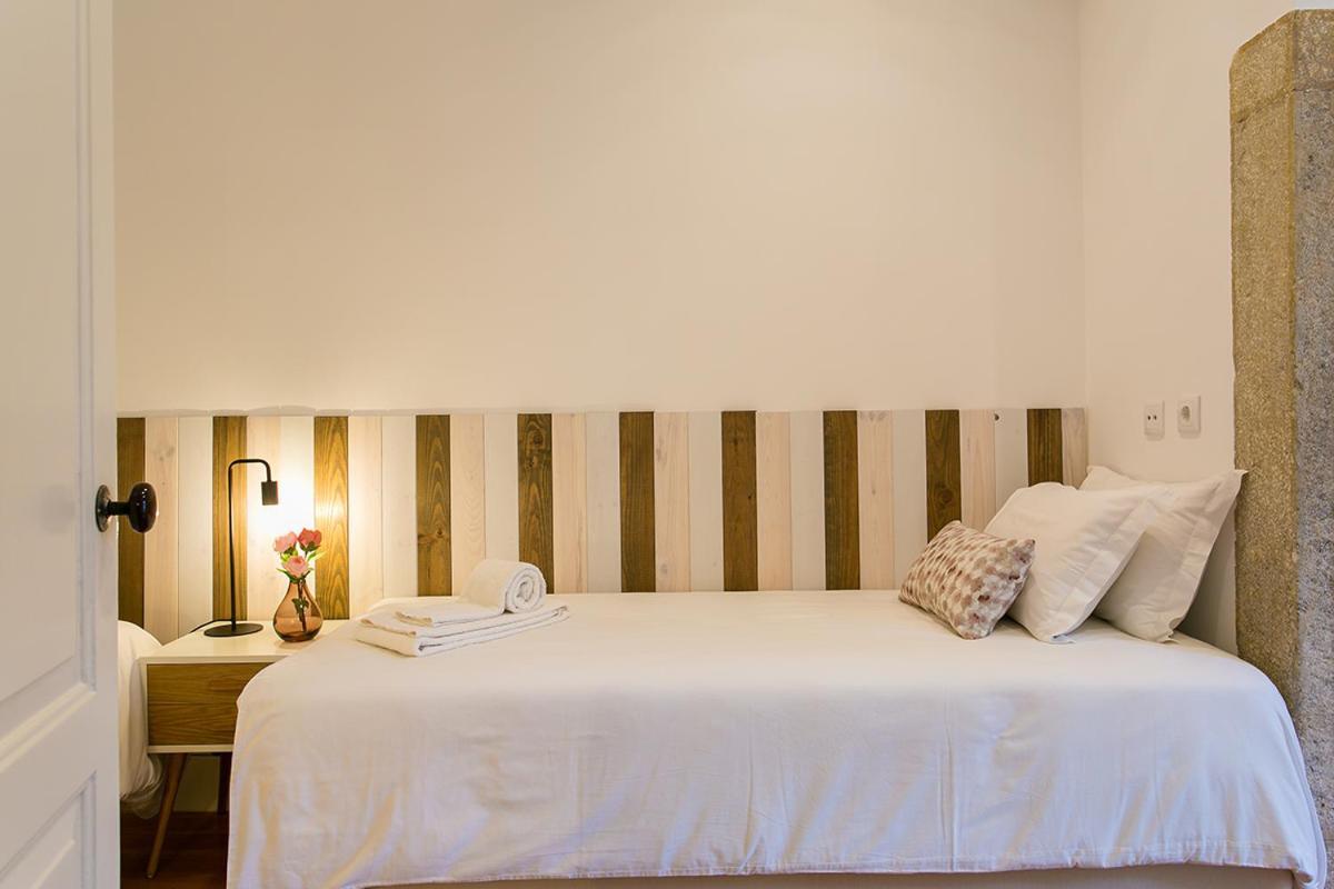 Lovelystay - Cozy 3Bdr Apartment In Estrela Lisboa Exteriör bild