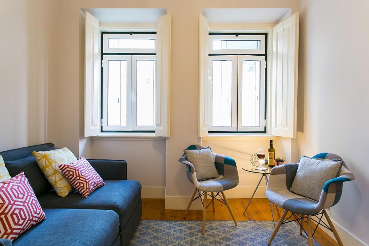 Lovelystay - Cozy 3Bdr Apartment In Estrela Lisboa Exteriör bild