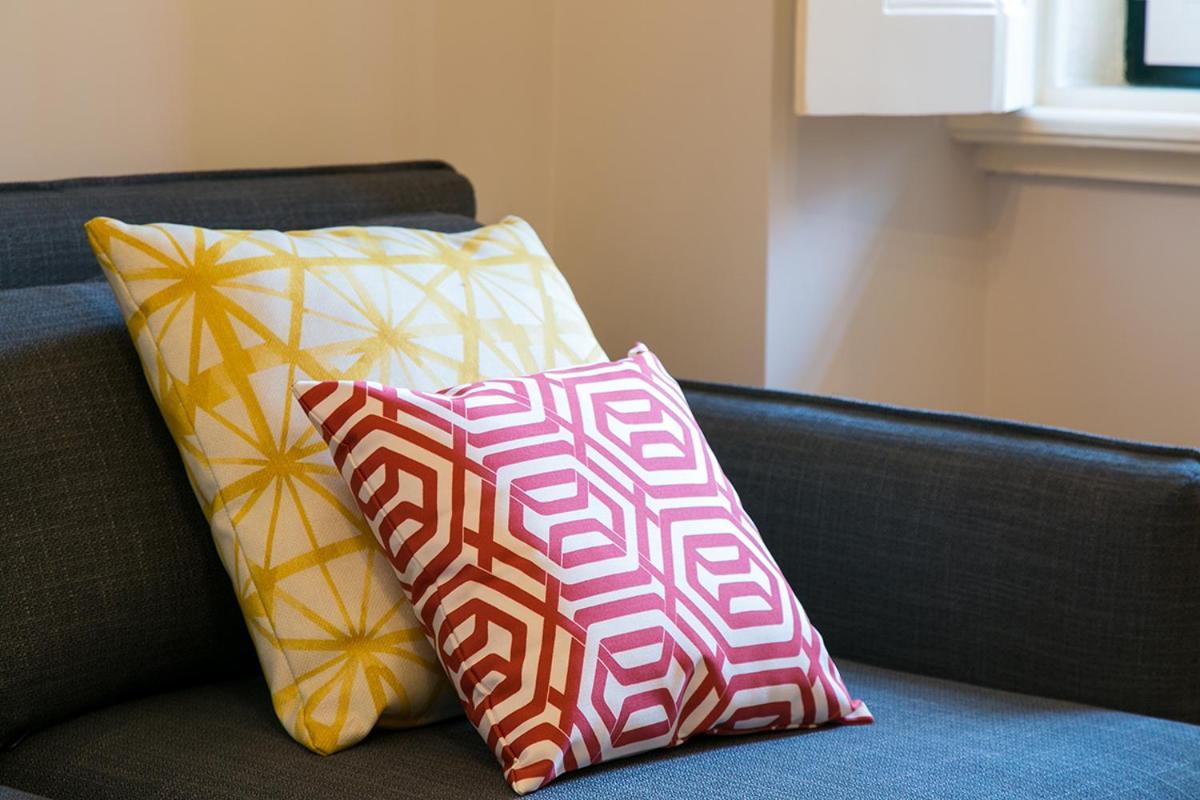 Lovelystay - Cozy 3Bdr Apartment In Estrela Lisboa Exteriör bild